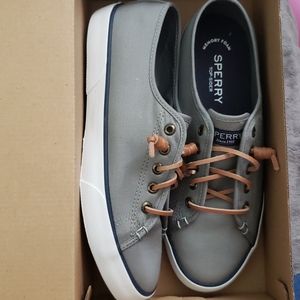 Pier view core great Sperry's ♡